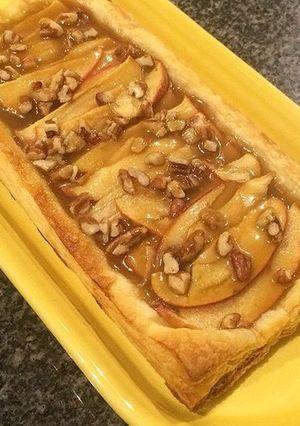 A picture of Easy Apple Tart.