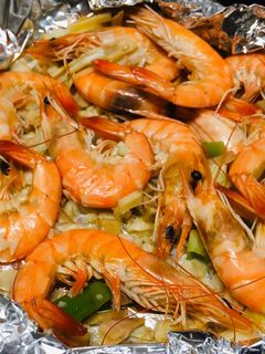 好香好好吃的蒜香蝦(不用吸油煙) 的食譜成品照片