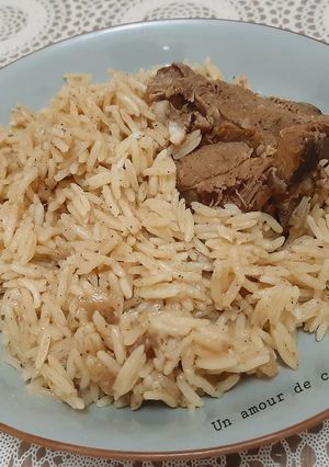 Une photo de Tajine d'agneau au riz 🍴