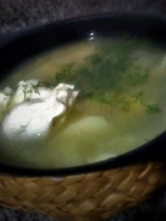 Una foto de Caldo de Huevo🥚y Papa