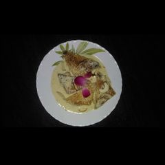 A picture of Shahi tukda with sabja.