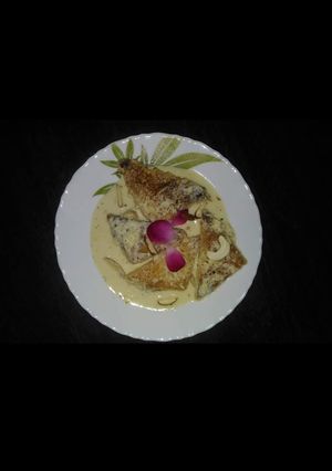 A picture of Shahi tukda with sabja.