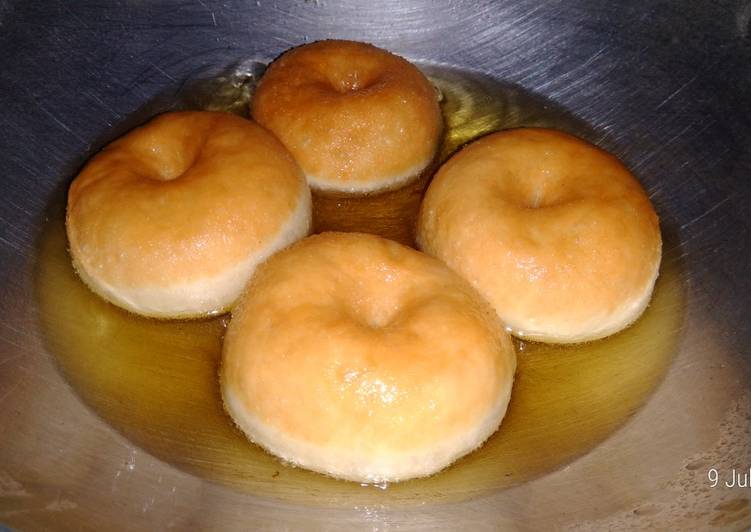 Resep masakan Donat Ekonomis (Tanpa Ulen) | Cara Membuat Donat Ekonomis (Tanpa Ulen) Yang Enak dan Simpel