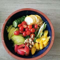 A picture of Kale, strawberries and Balsamic, citrus salad.