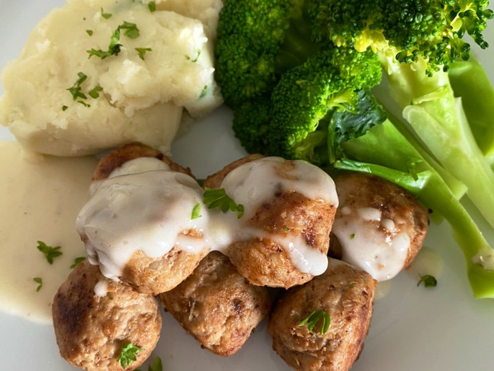 Cara Gampang Membuat IKEA meatballs KW (lesser calories), Lezat