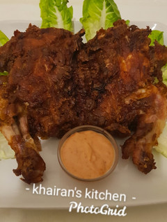 Crispy whole fried chicken ainihin hoton girkin