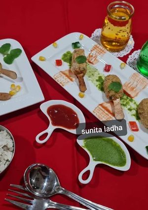 पोहा पॉप्सिकल(poha popsicles recipe in hindi) रेसिपी मुख्य फोटो