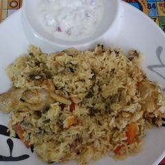 A picture of Chicken Briyani.
