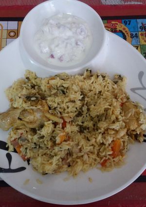 A picture of Chicken Briyani.