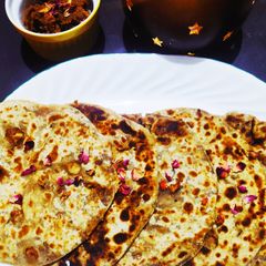 Anjeer gud ki puran poli A picture of Anjeer gud ki puran poli.