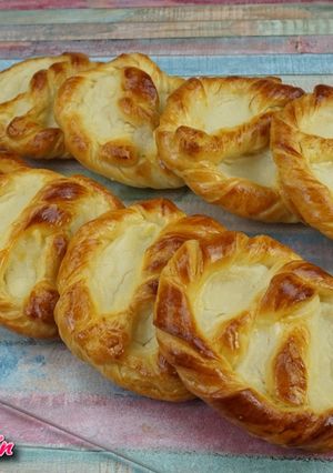 Foto principal de Bretzel dulces con crema