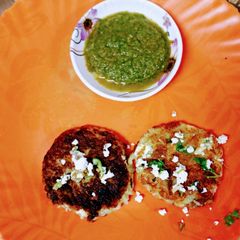 A picture of Falahari stuffed Patties.