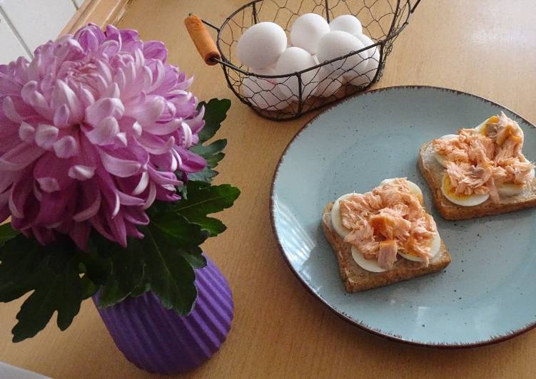 Resep Roti Timpa Telur Salmon yang Sempurna