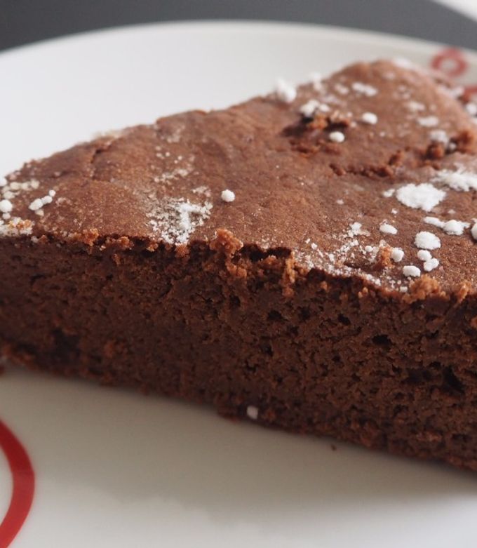 Une photo de Gâteau au chocolat avec de la farine de coco