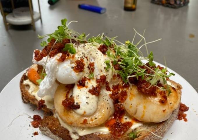 Scallops, nduja & poached duck eggs on sourdough with a mustard creme fraiche