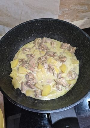 Foto resep Opor Ayam Fillet & Kentang Creamy, 4 Bahan Praktis
