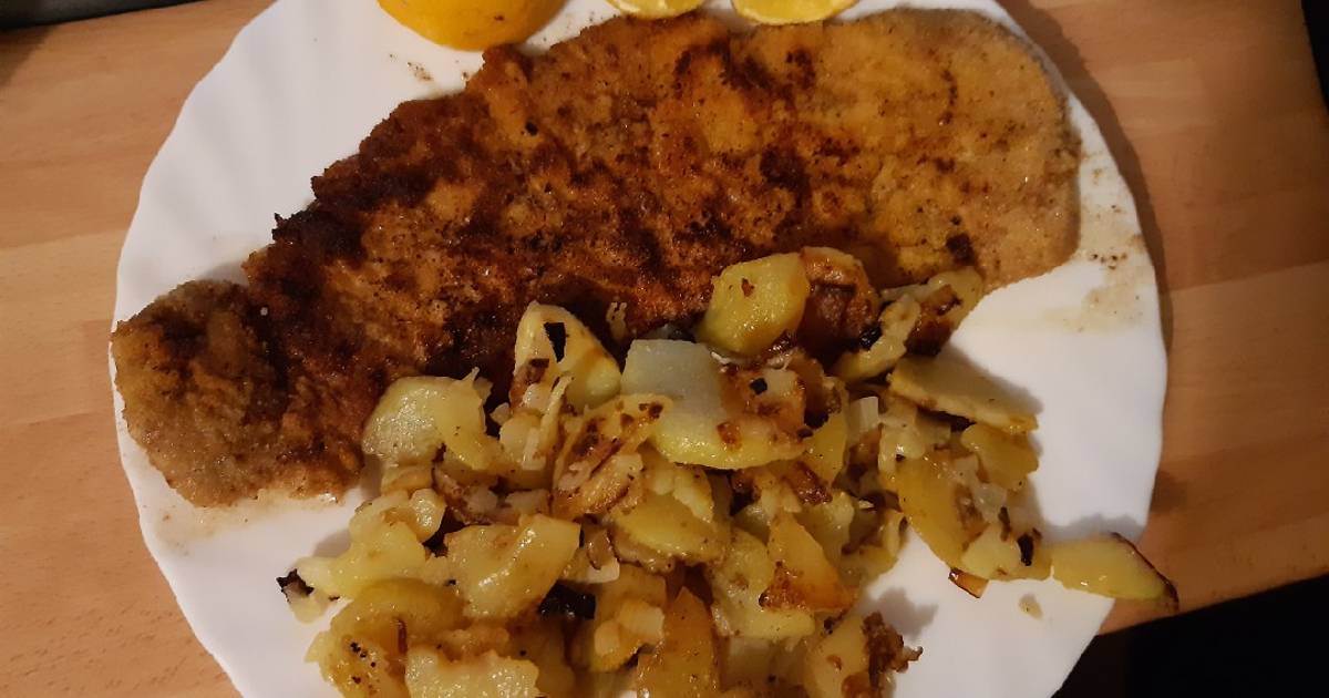 Wiener Schnitzel mit Bratkartoffeln Rezept von kathosaurus - Cookpad