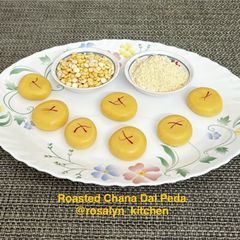 A picture of Roasted Chana Dal Peda.