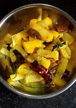 মূলো ভাজা (mulo bhaja recipe in bengali) রেসিপির প্রধান ছবি