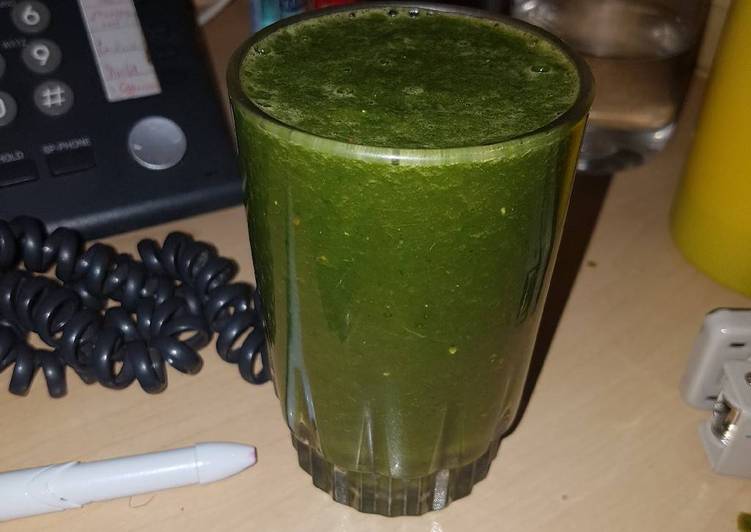 Recipe of Super Quick Homemade Green leafy vegetable smoothie