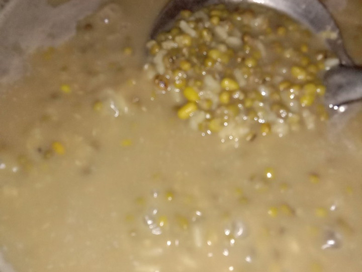 Ternyata begini loh! Resep  membuat Bubur kacang hijau beras putih yang nagih banget