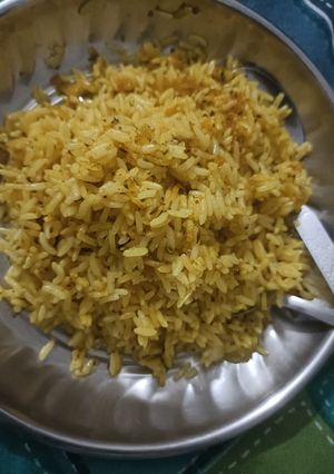 भूने हुए चावल(bhune hue chawal recipe in hindi) रेसिपी मुख्य फोटो