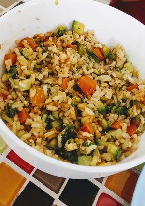 Una foto de Yakimeshi de verduras