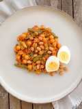 Salteado de Legumes com Molho de Amendoim