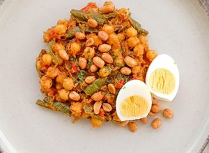 Foto de Salteado de Legumes com Molho de Amendoim