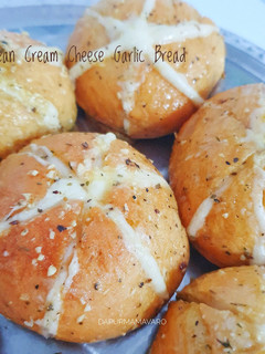 Foto resep Korean Cream Cheese Garlic Bread