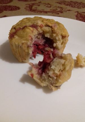 Málnás-banános muffin recept fotója