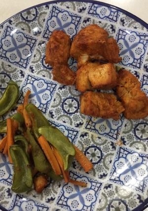A picture of Baked chicken tikka.