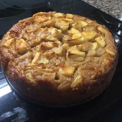 A picture of Apple cake.