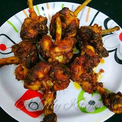 A picture of Chicken Lollipop.