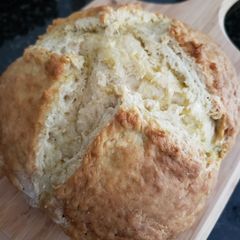 A picture of Tricia's Soda Bread.