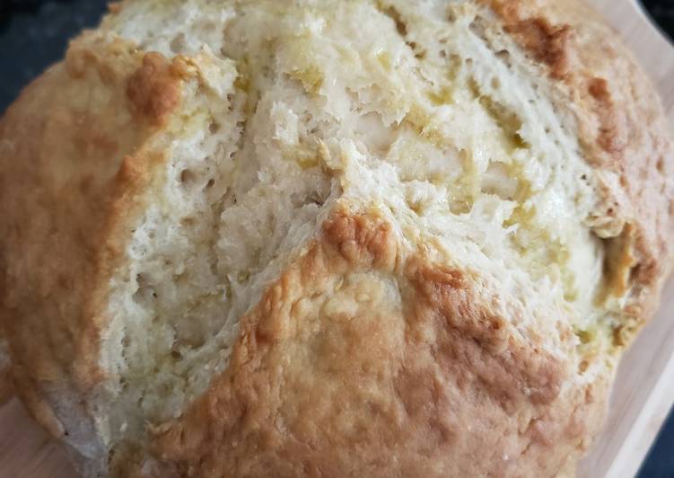 How to Make Homemade Tricia&#39;s Soda Bread