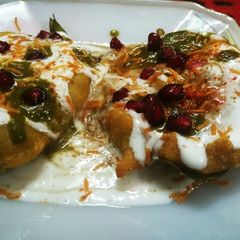 A picture of Palak patte ki chaat.