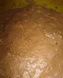 Torta de azúcar negra y fruta