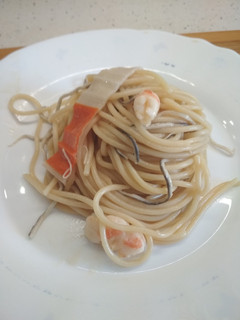 Una foto de Wok de Espaguetis con frutos del Mar