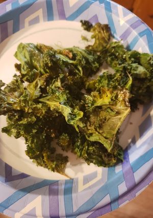 A picture of Baked Kale Chips.