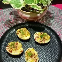 A picture of Garlic Cheesy Egg Devilled.