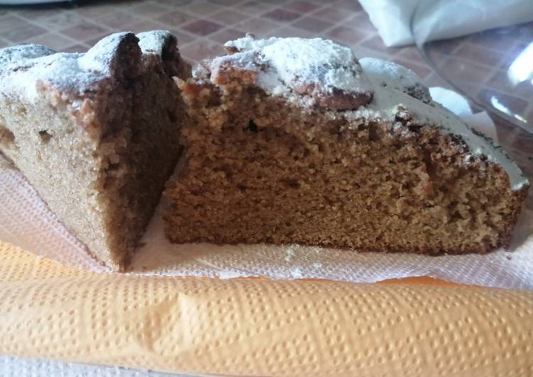 Torta al caffè e amaretti