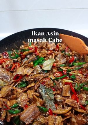 Foto resep Ikan Asin Masak kecap pedas