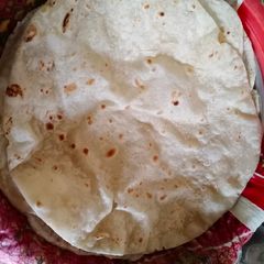 A picture of Fine atte ki roti.