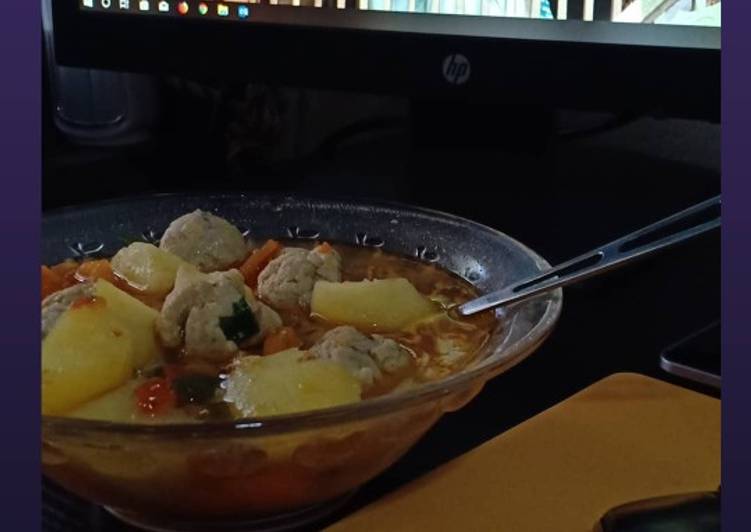 Sup bakso tengiri tanpa tepung