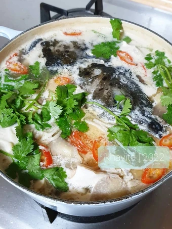 Cara Gampang Membikin Resep Thai Salmon Head Soup yang Lezat Anti Ribet, Mantap Sekali
