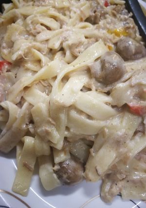 صورة لوصفة فتوشيني بالتونه 😋