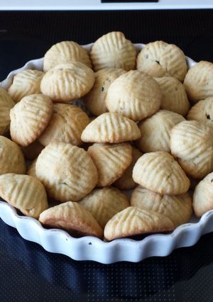 صورة لوصفة طريقة عمل المعمول بالتمر