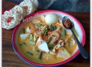 Foto resep Ketupat SAYUR labu siam dg bumbu dasar