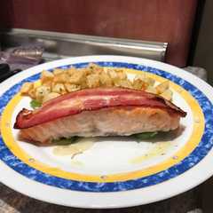 Foto principal de Salmón con bacon